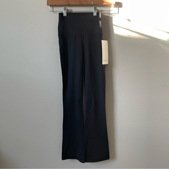 NWT Lululemon Align Ribbed Mini-Flared Pant *Extra Short 28” Black Size 4 - Picture 3 of 10